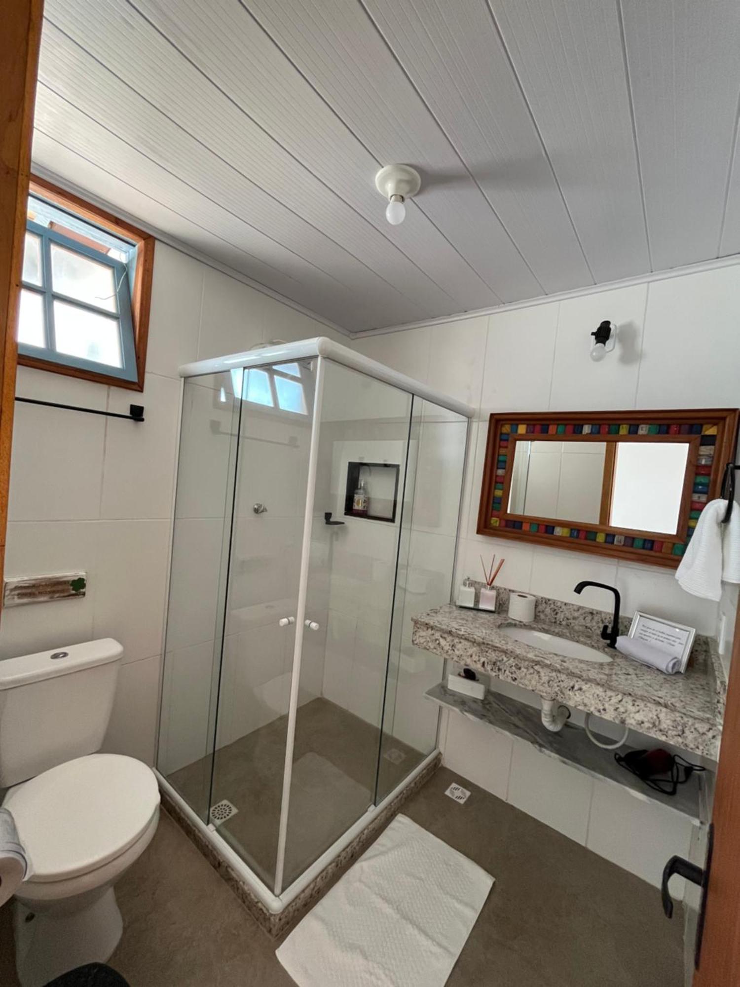 BOA SORTE SUITES com PISCINA GARAGEM e Pé na PRAIA de GERIBÁ Búzios Extérieur photo
